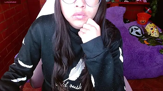 MidoriQuiinn online show from 10/14/25, 01:56