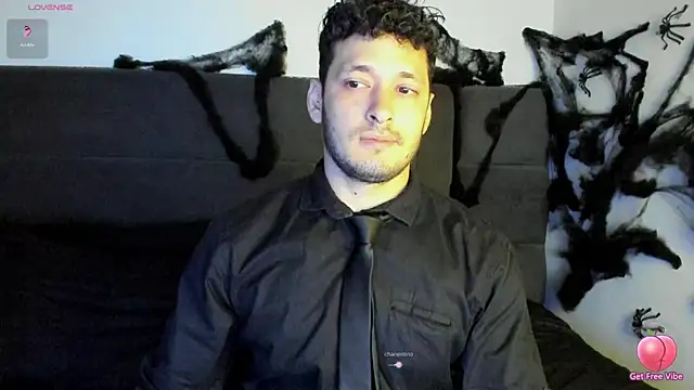 alejandro  2 online show from 11/01/25, 06:43
