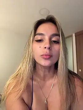 oriana zoeee online show from 07/14/26, 11:32