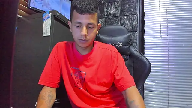 boy bigcock24cm online show from 07/14/26, 02:05