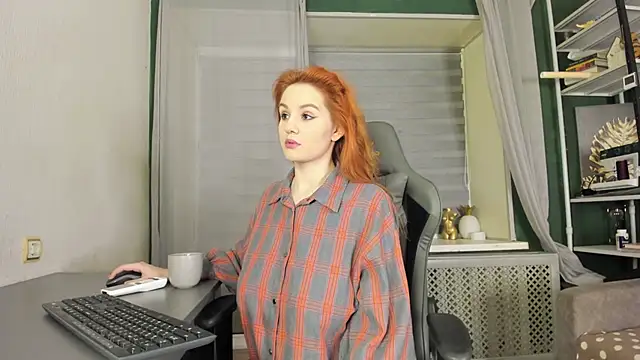 -Aariella- online show from 06/09/26, 09:37