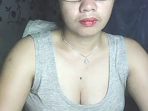 Snapshot of lovely_samxxx24 chatting on 12/16/24, 07:26 lovely samxxx24 online show from 12/16/24, 07:26