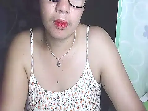 Snapshot of lovely_samxxx24 chatting on 01/14/25, 07:48 lovely samxxx24 online show from 01/14/25, 07:48