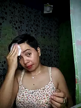 Snapshot of lovely_samxxx24 chatting on 02/12/25, 03:51 lovely samxxx24 online show from 02/12/25, 03:51