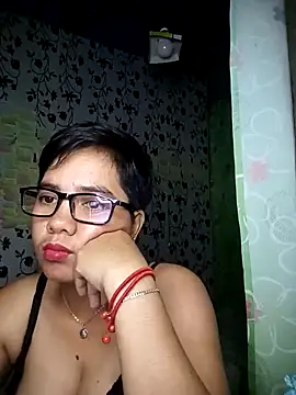 Snapshot of lovely_samxxx24 chatting on 02/16/25, 12:08 lovely samxxx24 online show from 02/16/25, 12:08