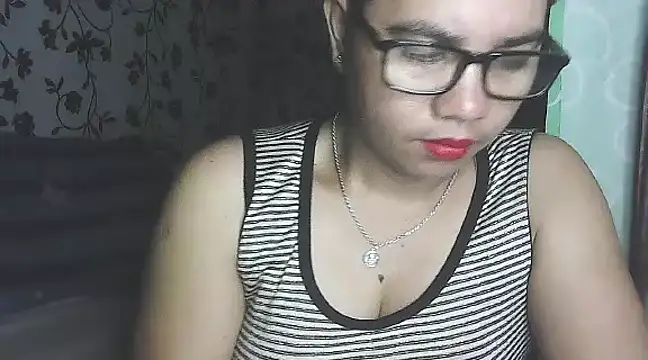 Snapshot of lovely_samxxx24 chatting on 02/25/25, 07:03 lovely samxxx24 online show from 02/25/25, 07:03