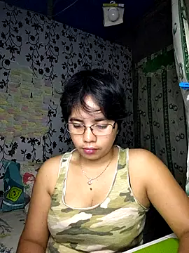 Snapshot of lovely_samxxx24 chatting on 09/16/25, 01:28 lovely samxxx24 online show from 09/16/25, 01:28