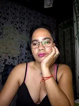 Snapshot of lovely_samxxx24 chatting on 11/01/25, 07:49 lovely samxxx24 online show from 11/01/25, 07:49