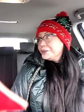 x  KHALEESI  x online show from 12/30/24, 02:08