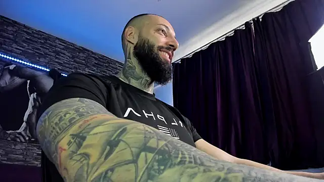 JonahHunt online show from 02/04/25, 07:40