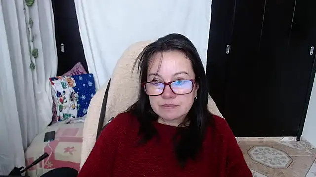 Sonialorens  online show from 12/19/24, 02:46