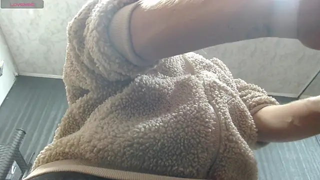 Niki La Rose online show from 03/21/25, 12:51