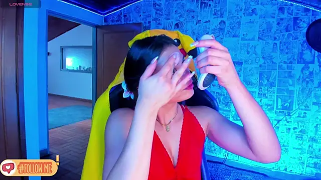 Snapshot of Meli_Pixel chatting on 09/12/25, 04:29 Meli Pixel online show from 09/12/25, 04:29