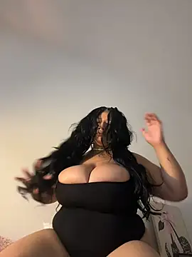 IamSashaLuv online show from 07/17/26, 02:56
