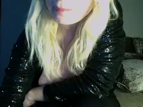 Lisavontease online show from 02/02/25, 09:19
