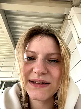 MaryHiggins online show from 09/27/25, 09:58