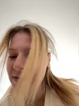 MaryHiggins online show from 10/11/25, 08:57