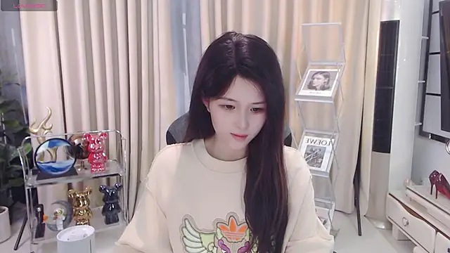 Judy0523 online show from 01/08/25, 02:57
