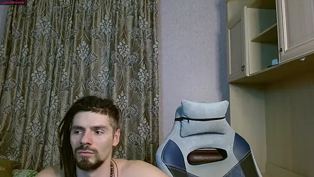 Aestheticguy101 online show from 01/07/25, 06:14