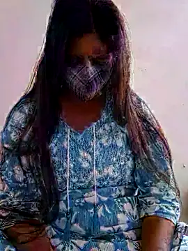 Snapshot of Ipsita-bold chatting on 05/03/26, 02:50 Ipsita-bold online show from 05/03/26, 02:50