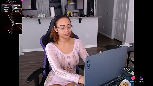 RylHoneyy online show from 07/18/26, 06:01