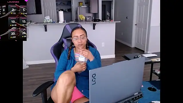 RylHoneyy online show from 07/28/26, 07:50