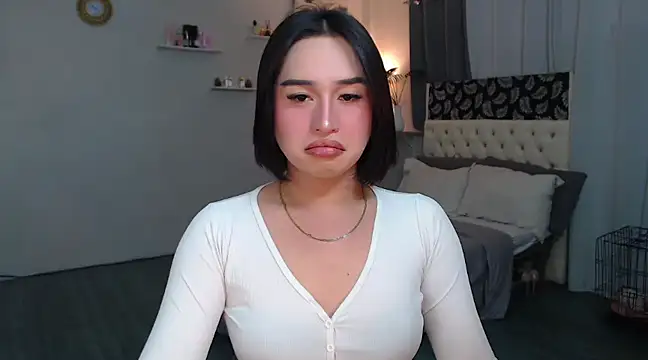 Snapshot of Sexysafarahh chatting on 01/06/25, 02:48 Sexysafarahh online show from 01/06/25, 02:48
