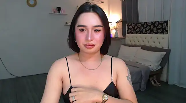 Snapshot of Sexysafarahh chatting on 01/11/25, 02:20 Sexysafarahh online show from 01/11/25, 02:20