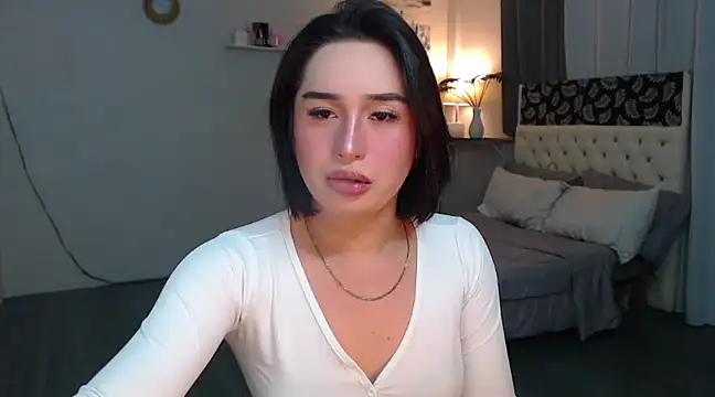 Snapshot of Sexysafarahh chatting on 01/17/25, 04:06 Sexysafarahh online show from 01/17/25, 04:06