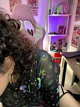 Emma Wish online show from 10/02/25, 07:43