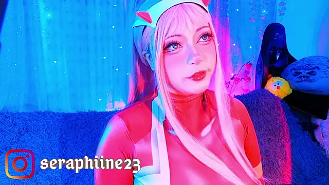 seraphine23 online show from 03/11/25, 03:16
