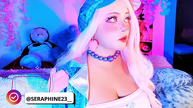 seraphine23 online show from 11/21/25, 03:27