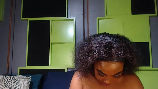 SexyAssDivaxxx online show from 09/27/25, 04:06