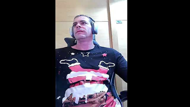 pablodavid15 online show from 11/29/25, 06:05