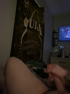 Snapshot of grizzlybearcody chatting on 12/21/24, 03:36 grizzlybearcody online show from 12/21/24, 03:36