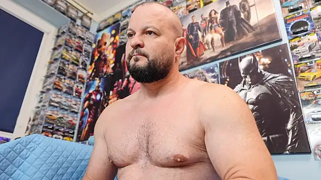 Muscle Bear online show from 06/20/26, 05:21