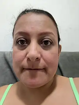 Snapshot of dalila_sandersxxx chatting on 07/22/26, 02:42 dalila sandersxxx online show from 07/22/26, 02:42