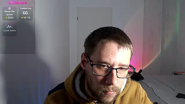 Snapshot of Thomas_Mrd chatting on 10/08/25, 08:45 Thomas Mrd online show from 10/08/25, 08:45