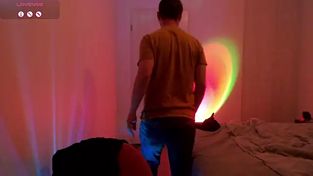 Snapshot of Thomas_Mrd chatting on 10/29/25, 02:03 Thomas Mrd online show from 10/29/25, 02:03