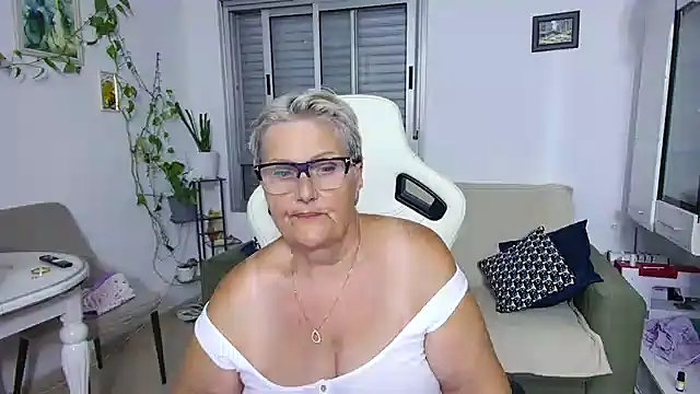 Selenna57 online show from 05/23/26, 05:17