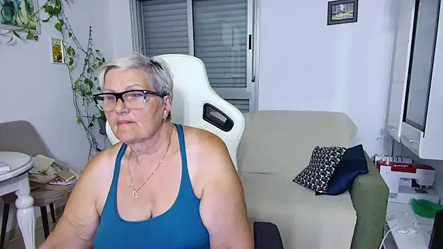 Selenna57 online show from 05/28/26, 05:43