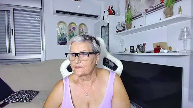 Selenna57 online show from 07/12/26, 04:42