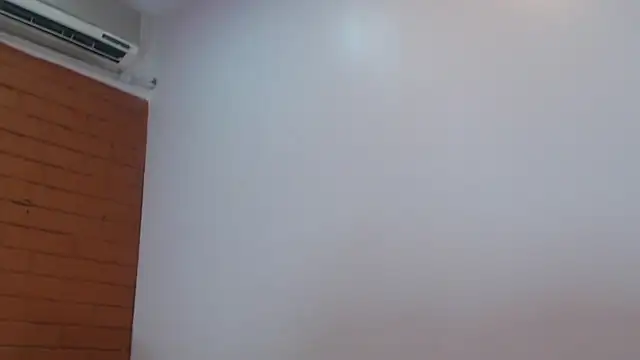 Amber Moore online show from 02/07/25, 09:04