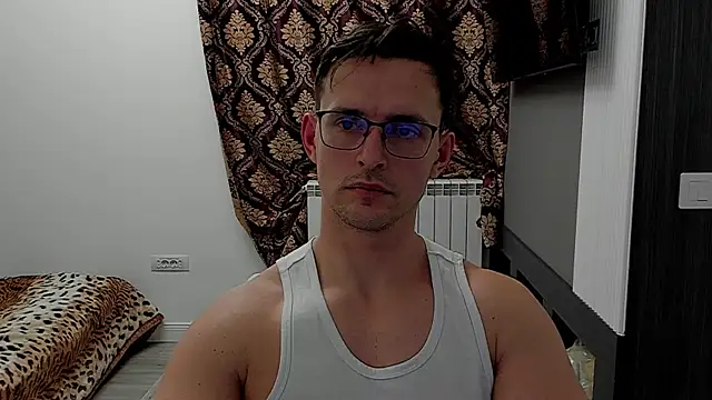 sexxymuscles4u online show from 02/14/25, 03:05