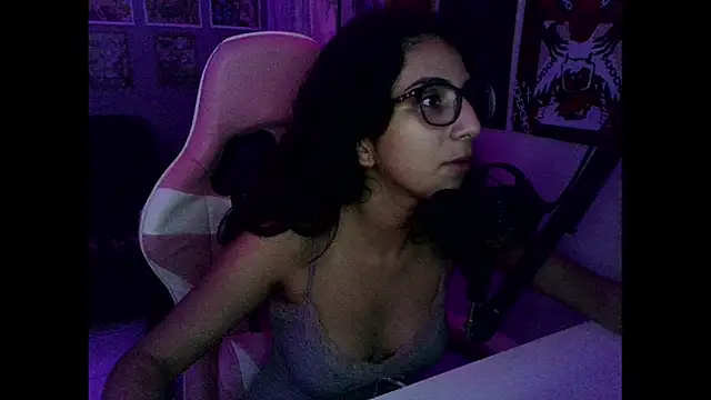 Snapshot of Abysparadise chatting on 09/30/25, 05:12 Abysparadise online show from 09/30/25, 05:12