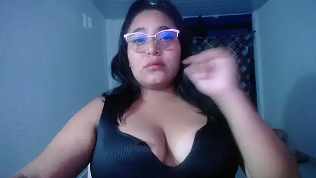 sirena 15 online show from 04/26/26, 05:27