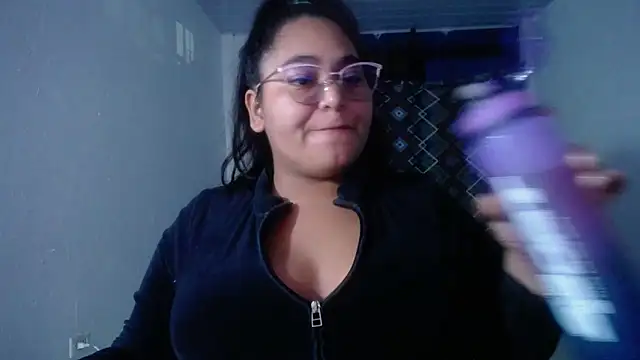 sirena 15 online show from 04/28/26, 05:01