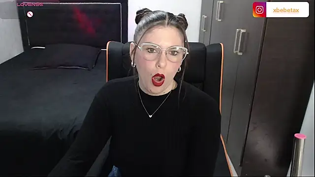 xxbbtaa online show from 11/05/25, 09:04