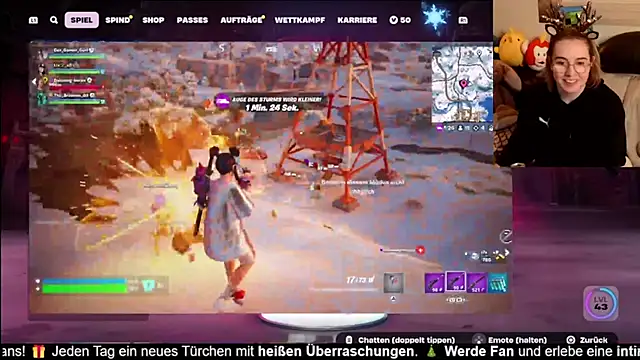 Snapshot of GamerGirl_Eve chatting on 12/21/24, 07:06 GamerGirl Eve online show from 12/21/24, 07:06