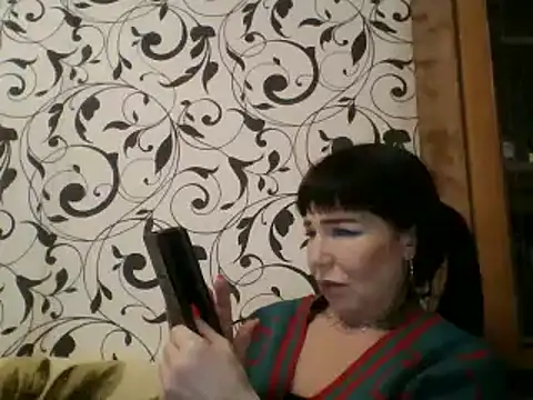 JeaneDavis online show from 01/24/25, 02:19